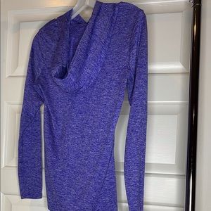 Nike dri-fit longsleeve